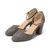menue（メヌエ） アンクルストラップ付 ポインテッドトゥ 7.5cmヒールパンプス