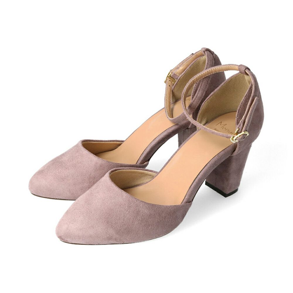 menue（メヌエ） アンクルストラップ付 ポインテッドトゥ 7.5cmヒールパンプス
