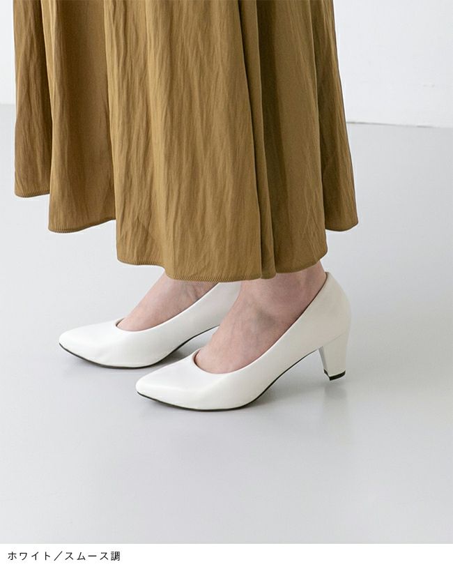 menue(メヌエ) 4E 幅広 チャンキーヒール ポインテッドトゥ パンプス