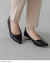 menue（メヌエ） ヒールコンシャス パールモチーフ ポインテッドトゥ パンプス