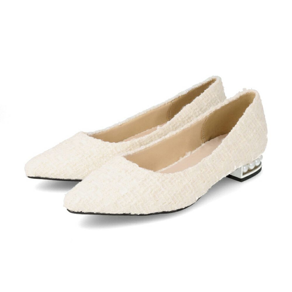 menue（メヌエ） ヒールコンシャス パールモチーフ ポインテッドトゥ パンプス