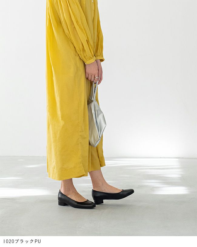 flune（フリューン） 幅広 4e スクエアトゥ チャンキーヒール パンプス