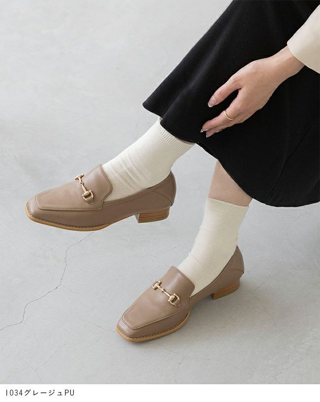 menue (メヌエ) スクエアトゥビットローファー