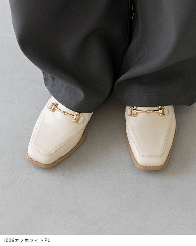 menue (メヌエ) スクエアトゥビットローファー