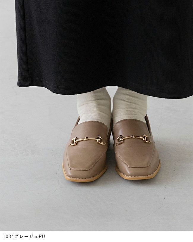 menue (メヌエ) スクエアトゥビットローファー