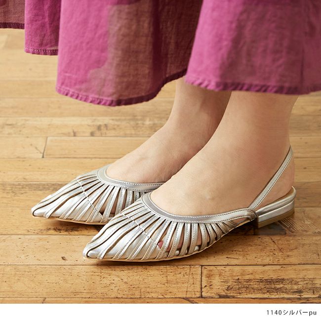 menue（メヌエ） シースルーバックストラップパンプス