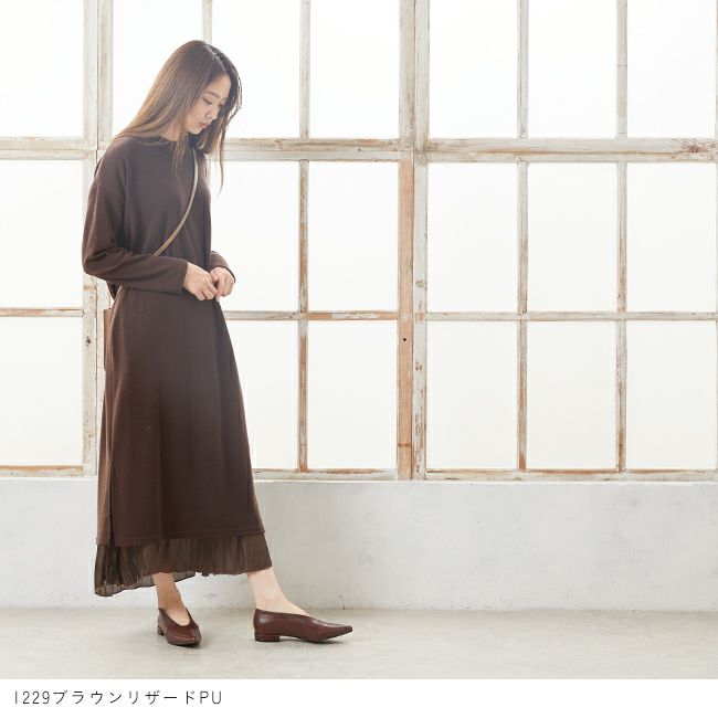 menue (メヌエ) ポインテッドトゥ 変形ローヒールパンプス