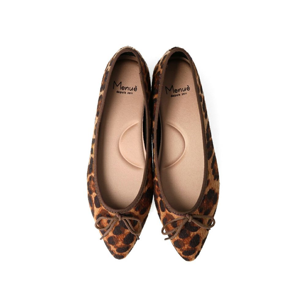 menue (メヌエ) ふわカル ポインテッドトゥ バレエシューズ