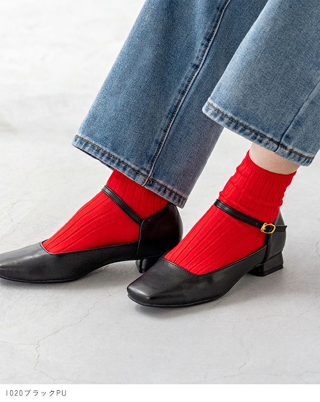 menue (メヌエ) スクエアトゥ ストラップ 変形ヒール パンプス