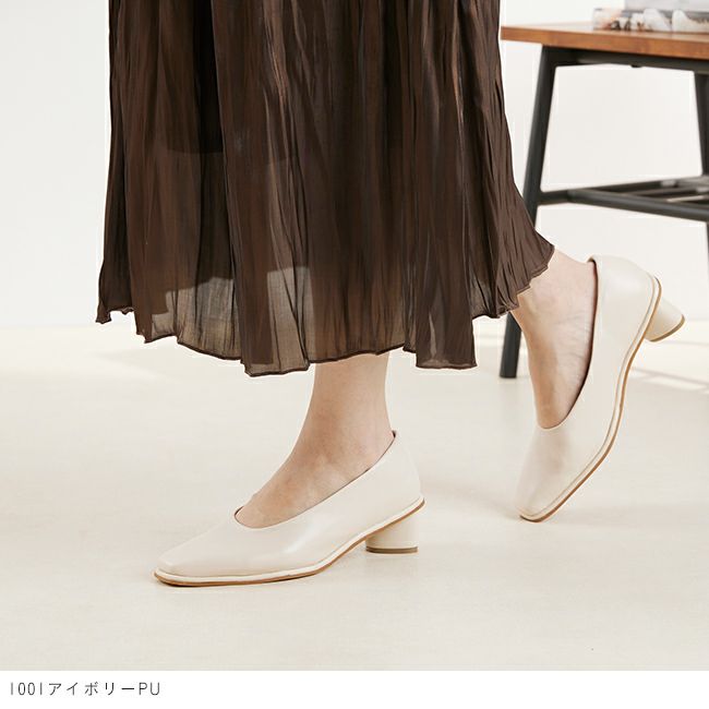 menue (メヌエ) スクエアトゥ 変形ヒール パンプス