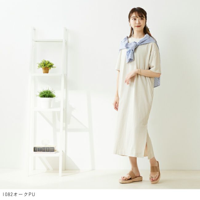 menue (メヌエ) スクエアトゥ 厚底 親指トングサンダル