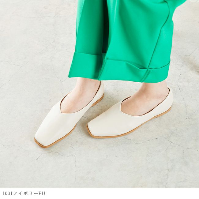 menue (メヌエ) スクエアトゥ Vカットパンプス