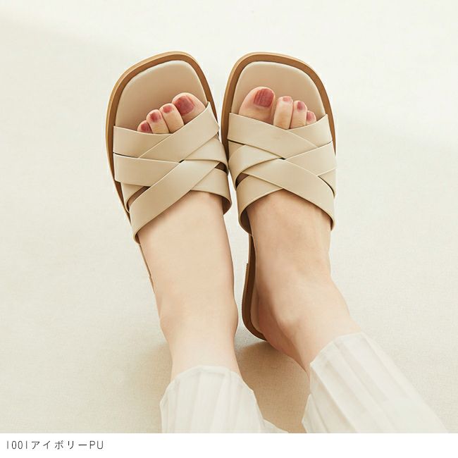 menue (メヌエ) スクエアトゥ 編み込み サンダル