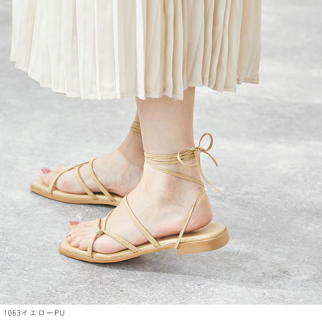 menue (メヌエ) 巻き付けストラップ フラットヒール サンダル