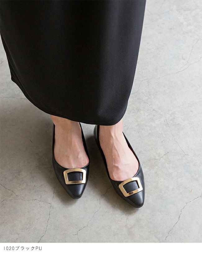 menue (メヌエ) バックル付きスクエアトゥフラットパンプス