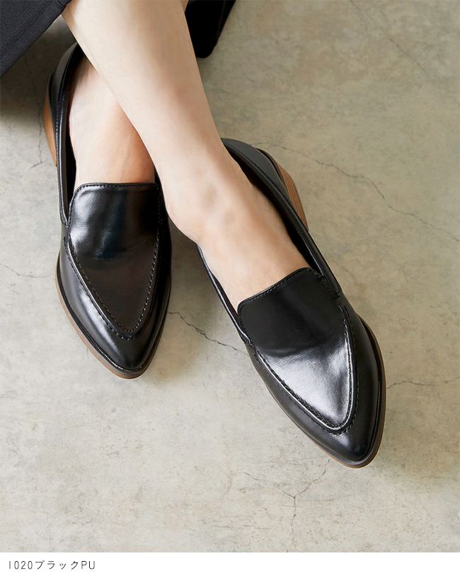 menue (メヌエ) アーモンドトゥスタックヒールローファー