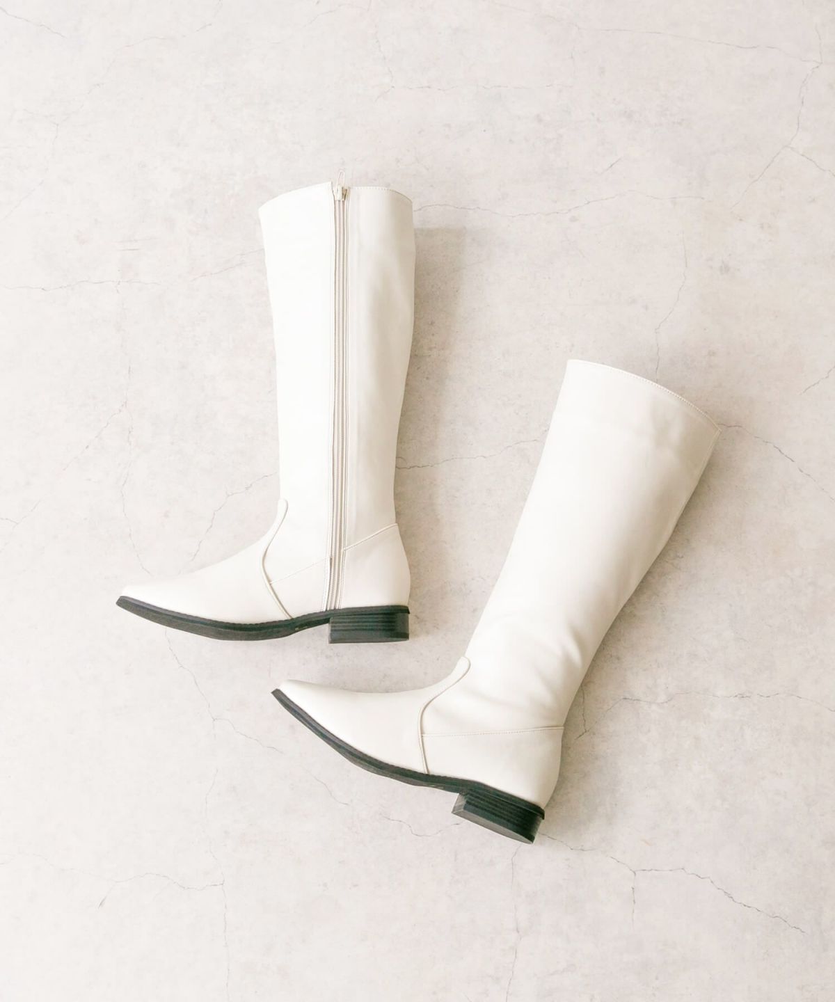 menue (メヌエ) スクエアトゥシンプルロングブーツ