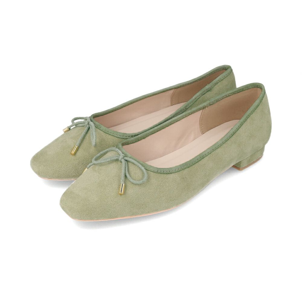 menue (メヌエ) スクエアトゥ 1.5cmヒール バレエシューズ