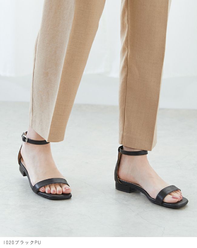 menue (メヌエ) スクエアトゥアンクルストラップサンダル