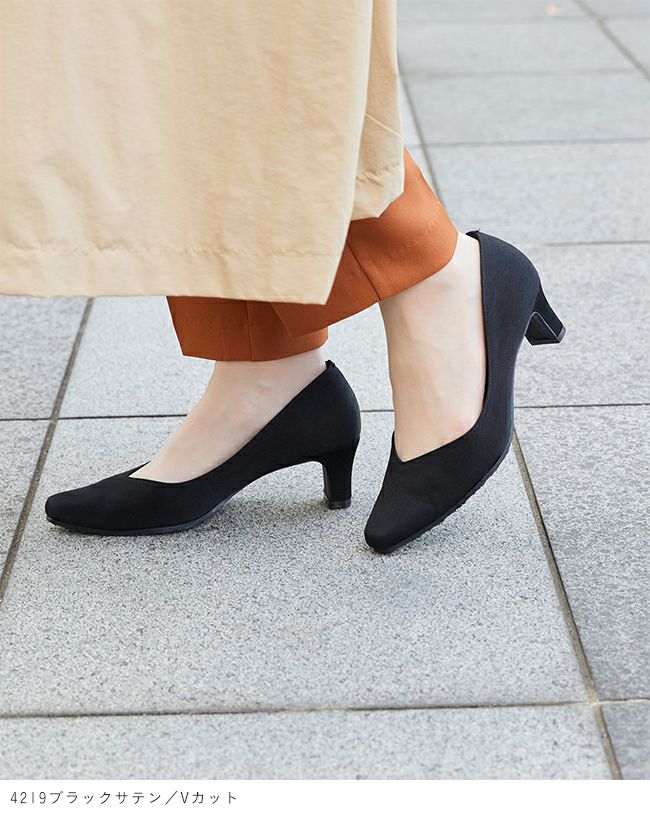 スクエアトゥ 5.5cmヒール 整うパンプス