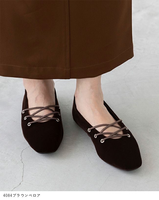 menue (メヌエ) レースアップ スクエアトゥ パンプス