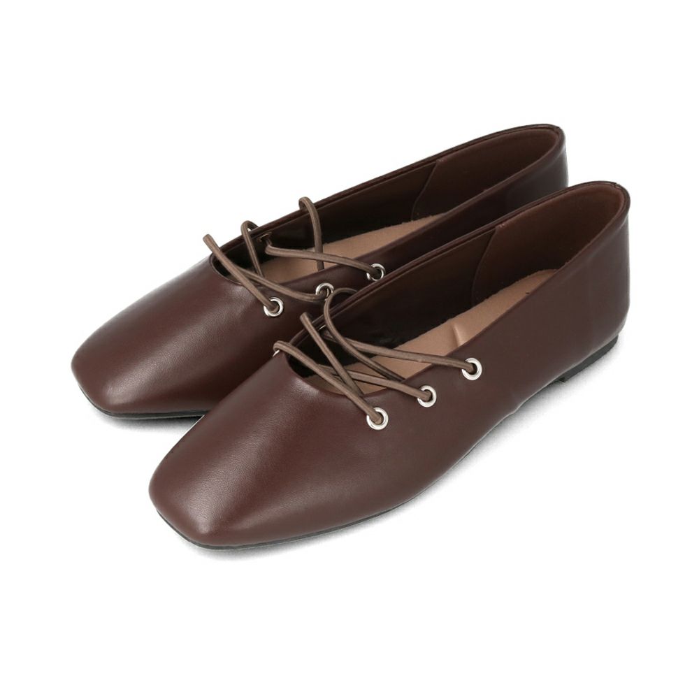 menue (メヌエ) レースアップ スクエアトゥ パンプス