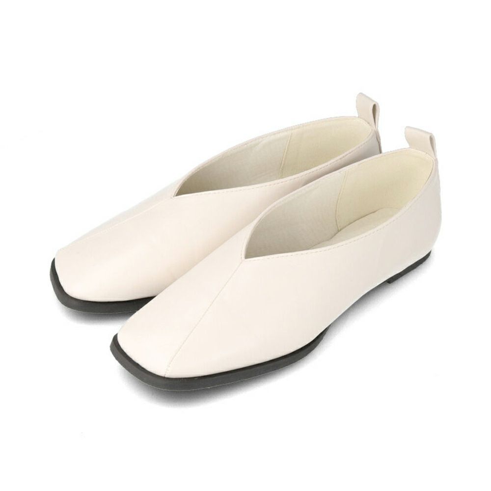 menue (メヌエ) スクエアトゥフラットシューズ