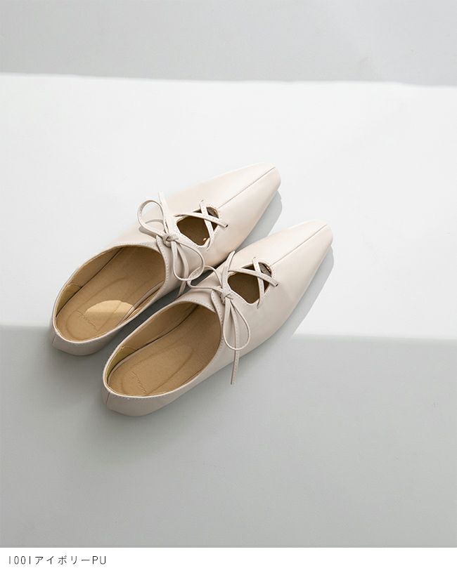 menue (メヌエ) レースアップ フラットパンプス