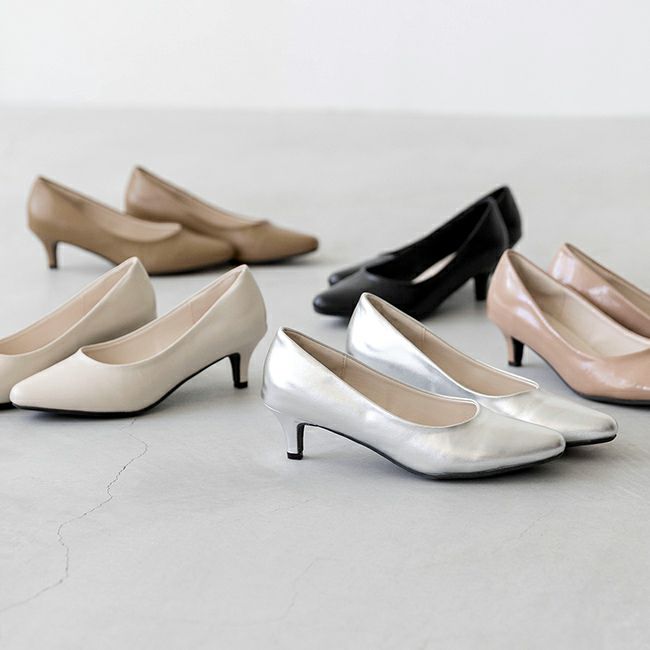 menue (メヌエ) オールウェザー アーモンドトゥ パンプス