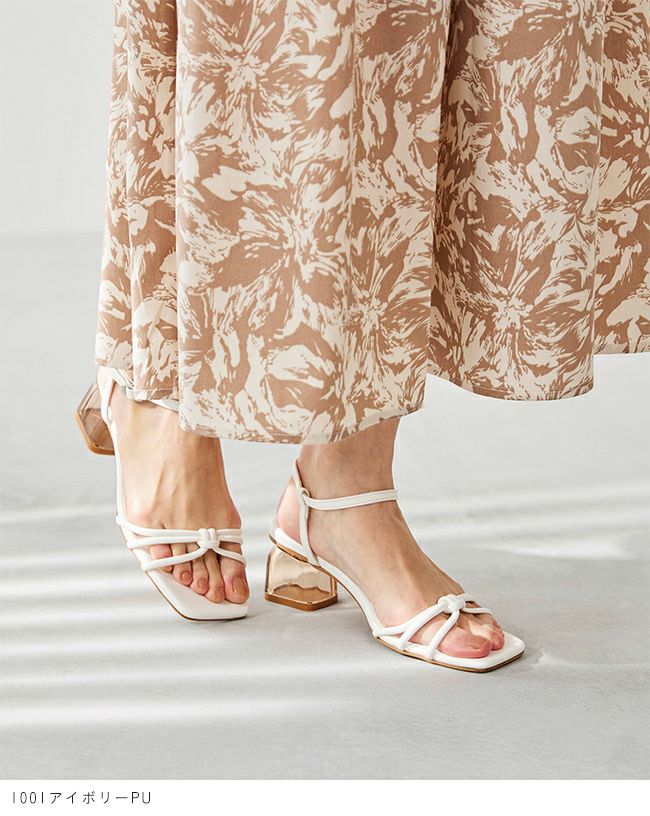 menue (メヌエ) 台形 クリアヒール ストラップサンダル