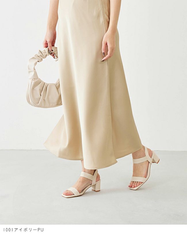 menue (メヌエ) 甲ゴム ストラップサンダル