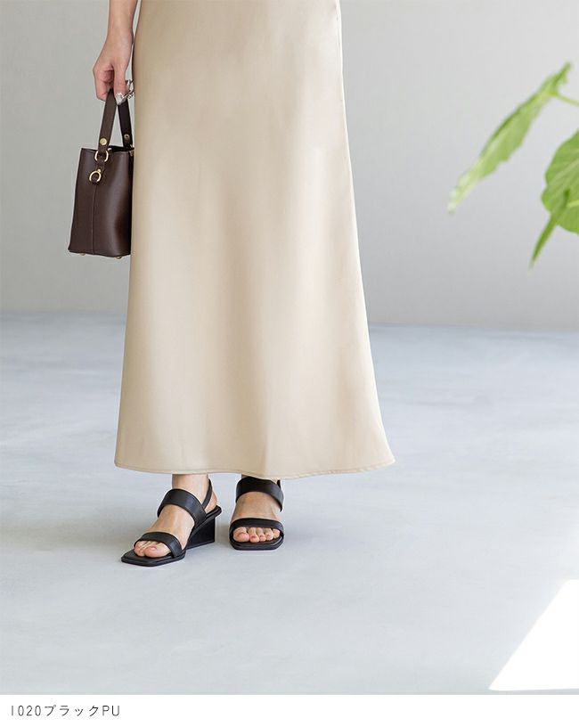 menue luxe (メヌエ リュクス) ダブルストラップ ウェッジヒールサンダル