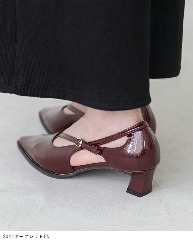 menue (メヌエ) クロスストラップ ポインテッドトゥ ヒールパンプス