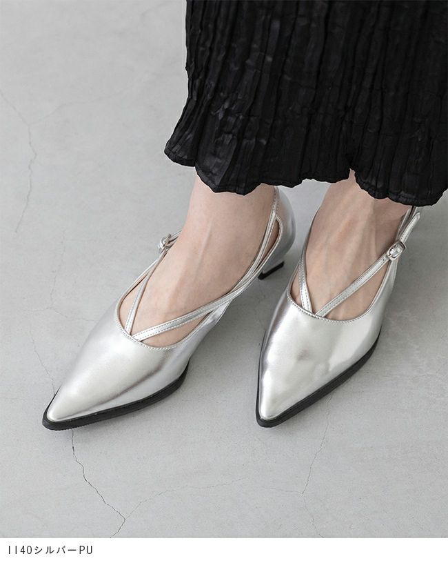 menue (メヌエ) クロスストラップ ポインテッドトゥ ヒールパンプス