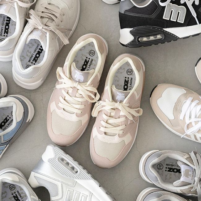 moz (モズ) くすみカラー エアーソール付き機能性スニーカー
